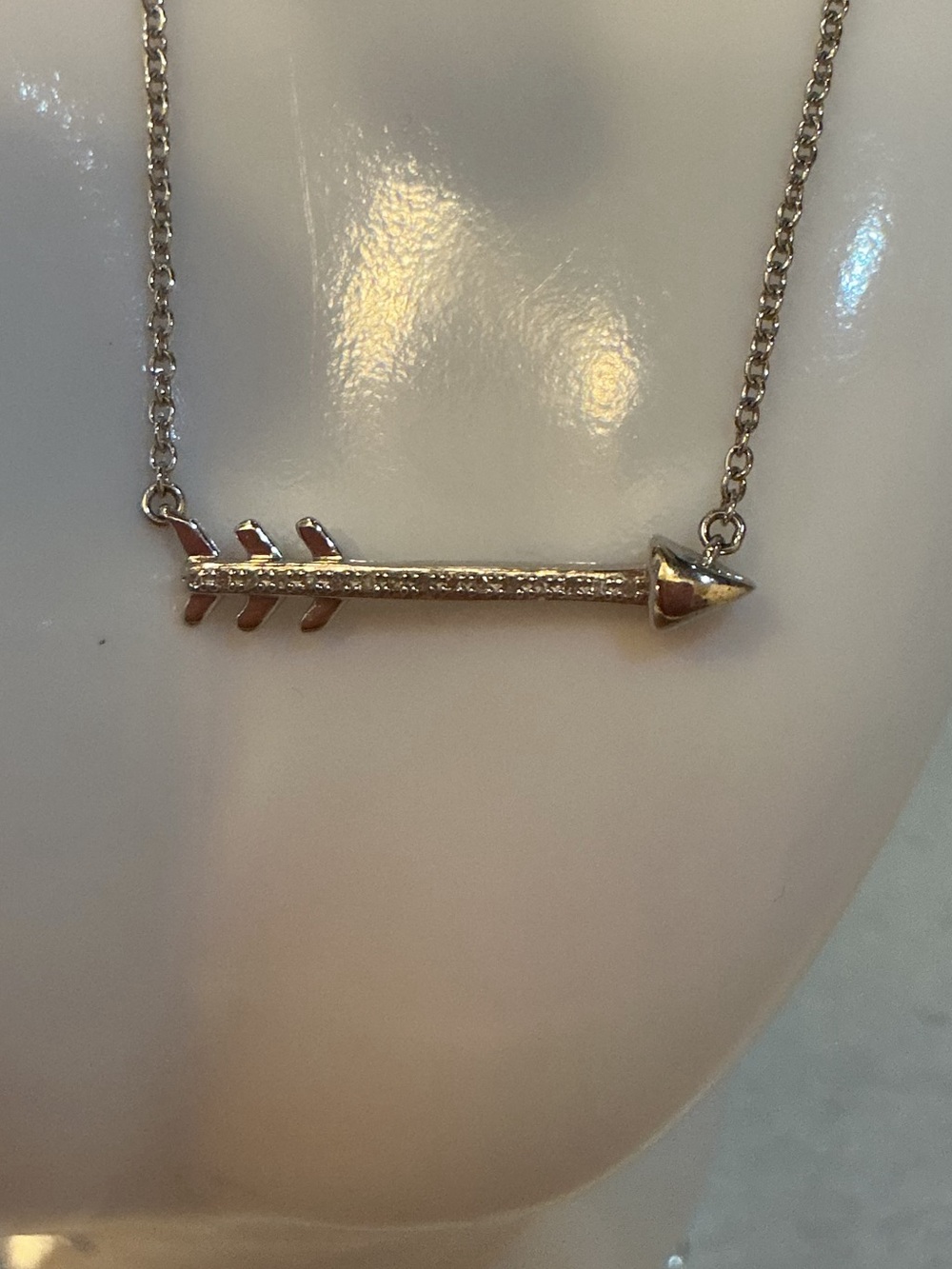 NWT sterling, silver Arrow  Necklace - with natural diamonds